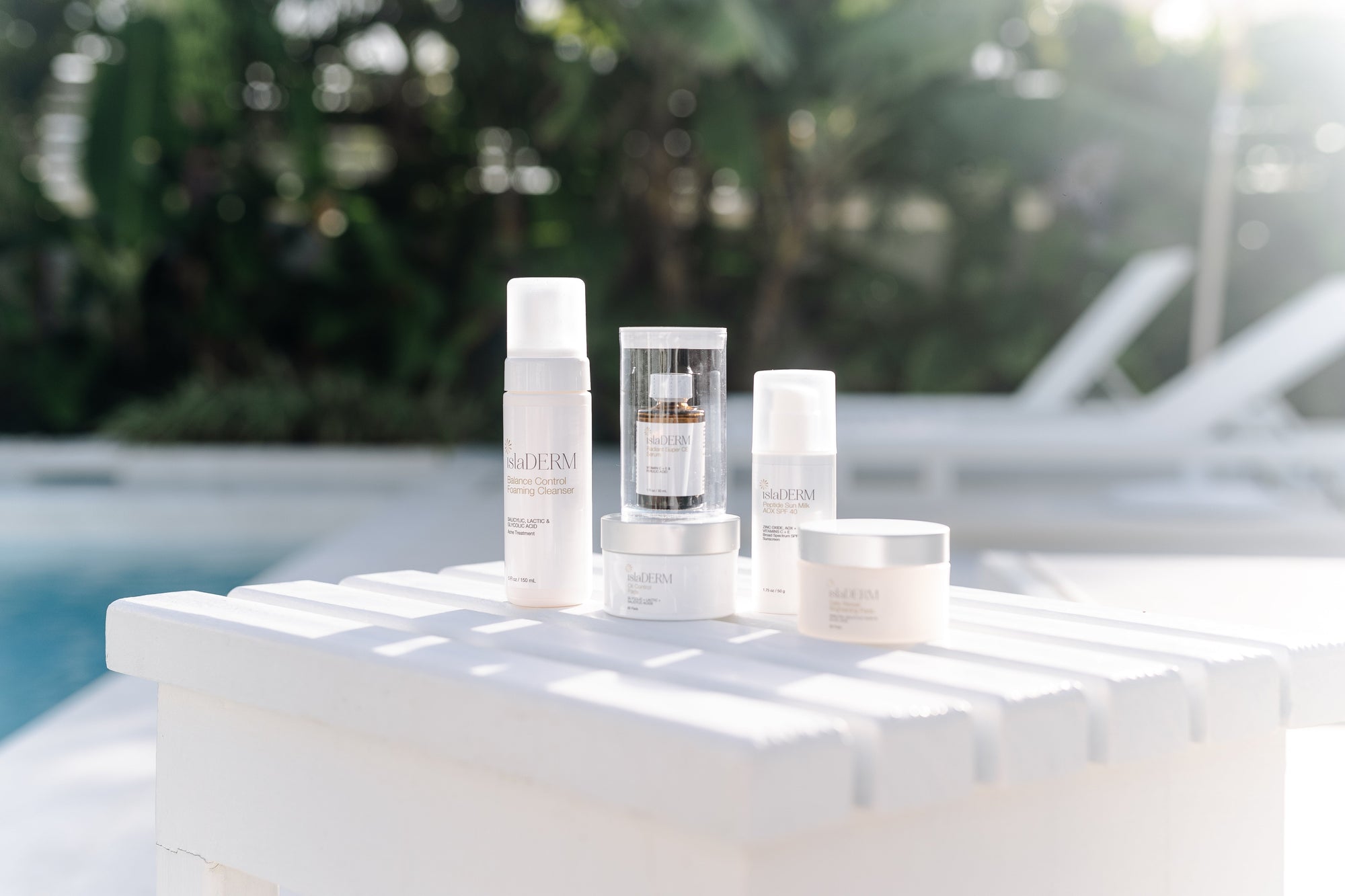 IslaDERM - ESSENTIALS